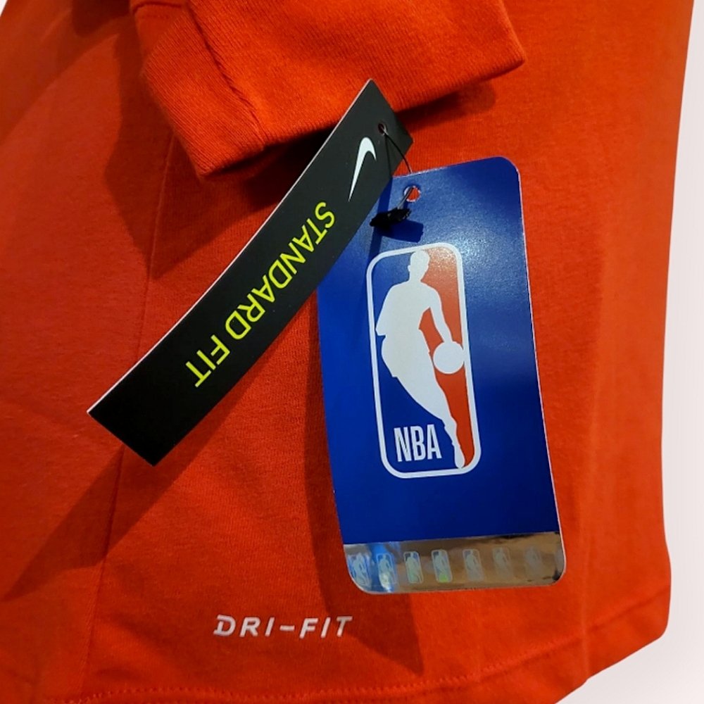 NBA Raptors Crewneck - Picture 5 of 8